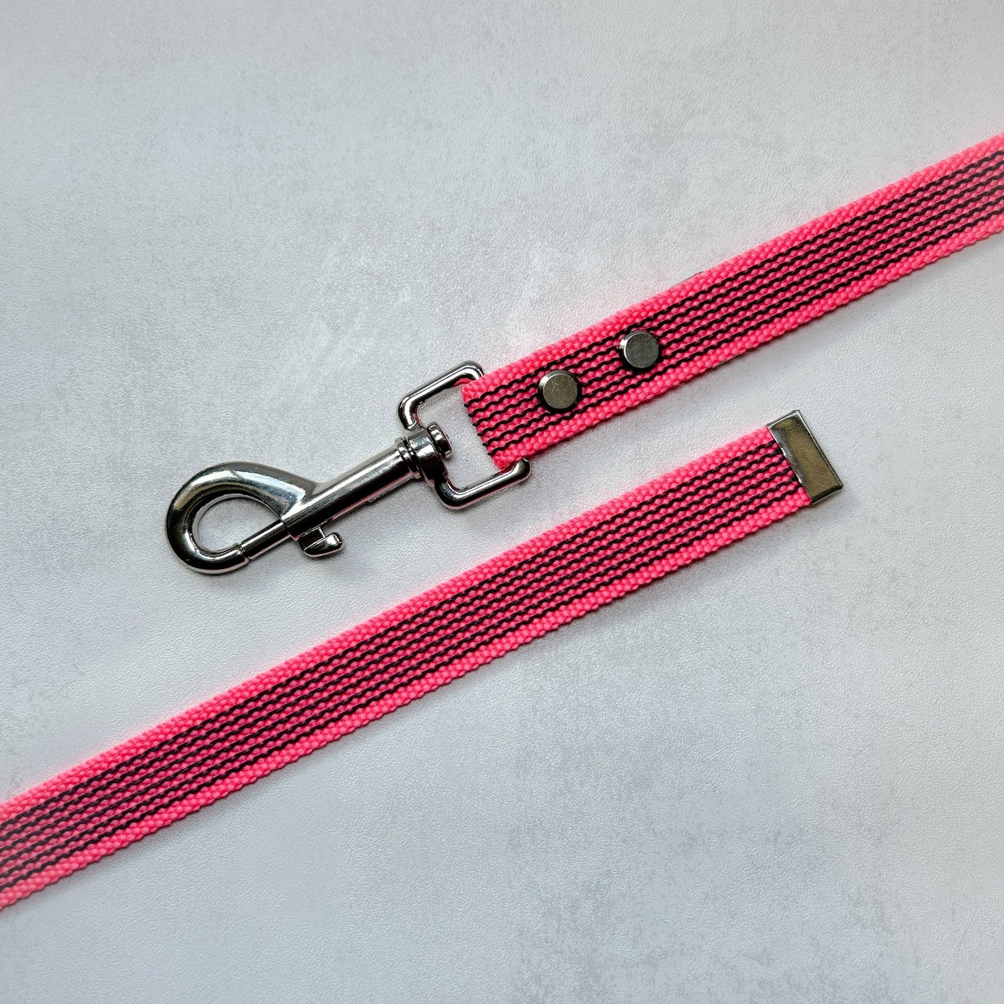 Grippy Grab Line - Pink - It's a Dog Thing